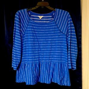 Crown and Ivy Three Quarter Sleeve shirt